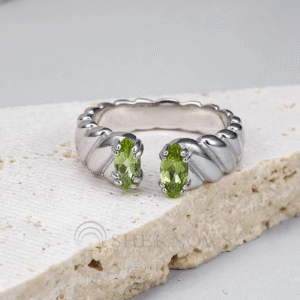 S925 Peridot design old money style retro twist open ring