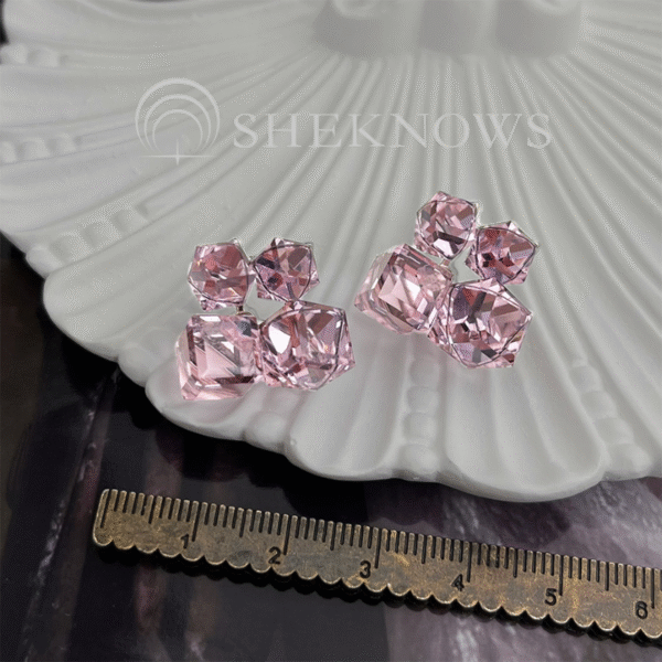 vintage pink glass crystal geometric sugar cube earrings - Image 2