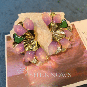 Heavy design  enamel flower color 14k gold earrings