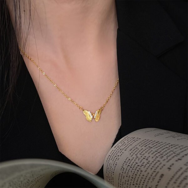 18K real gold zircon butterfly vintage necklace - Image 2