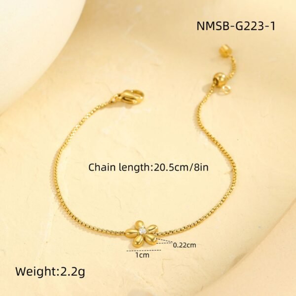 18k flower diamond fashion luxury bracelet - Image 4